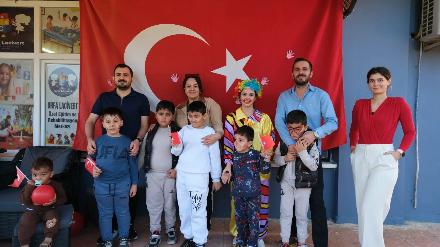 Urfa Lacivert Çocuk Terapi Merkezi